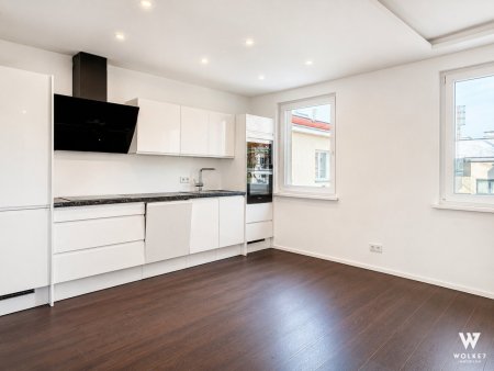Gepflegte und großzügige 3 Zimmer Wohnung I Fußbodenheizung I Ruhe durch Innenhofausrichtung