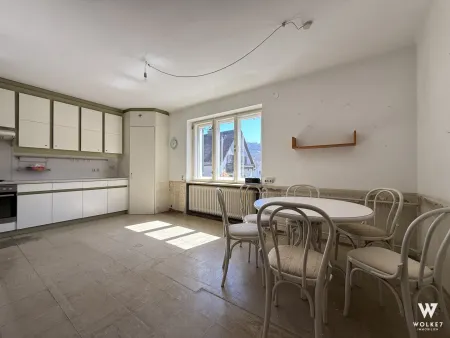 Mehr Platz für Ihr Leben – großzügiges Wohnhaus auf rund 2.600 m² Sonnengrundstück *FROHNLEITEN*