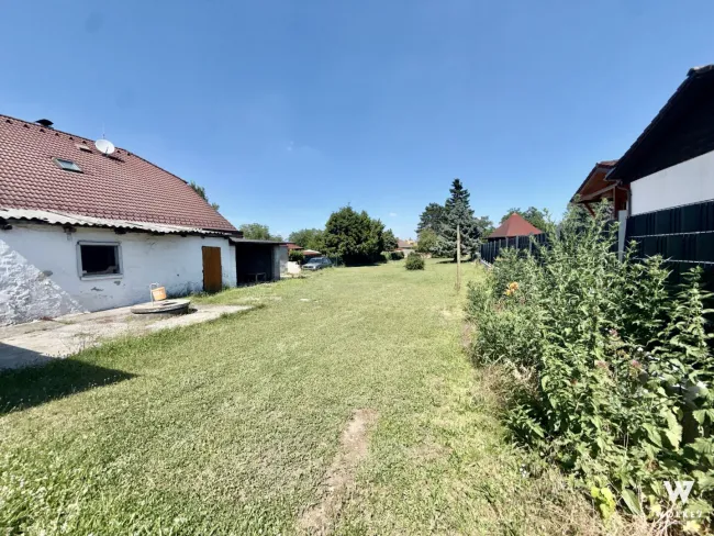 Seltene Gelegenheit: Großzügiges Baugrundstück mit Altbestand in bester Lage von Strasshof | BW-3WE | ca. 1300m2 - Bild