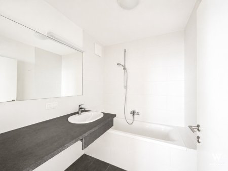 Hochwertige City-Wohnung im Trendviertel Heizkosten inklusive | Tiefgaragenplatz | Nähe Burggasse | Neustiftgasse