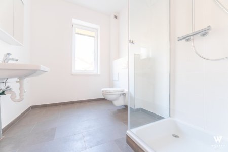 Gartenwohnung am Stadtwald - 2-Zimmer-Wohnung mit Wintergarten