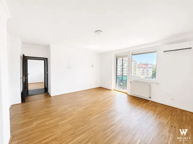 Ruhige 2-Zimmer-Wohnung mit Loggia und Stellplatz in sonniger Lage Nähe Fortunapark | Friesenplatz - Bild