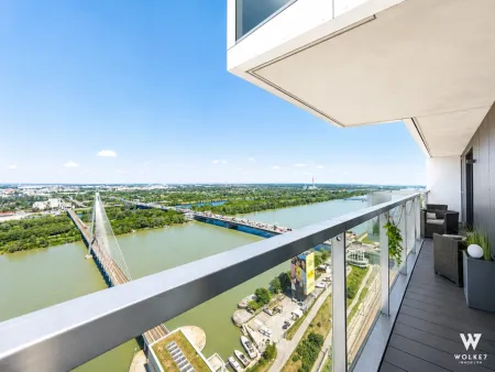 Exklusive Luxuswohnung im Marina Tower mit ca. 83 m² NF I Südwest-Ausrichtung I Loggia & spektakulärem Blick über Wien I U2 Station