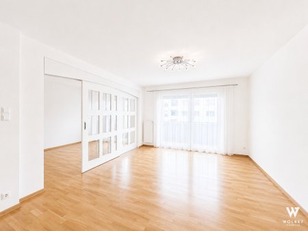 Helle 4-Zimmer-Wohnung mit Balkon in ruhigen Innenhof Nähe U3 Enkplatz | Zentrum Simmering