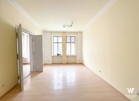 Altbaujuwel mit Potenzial | ca. 72 m² | 2 Zimmer | Lift | Westausrichtung