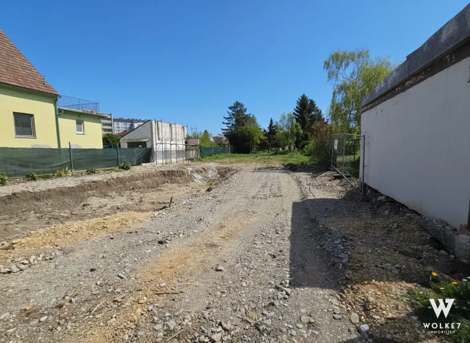 KORNEUBURG - Toplage | 714 m2 | 30% Bebauung möglich | Bauklasse I,II - Bild