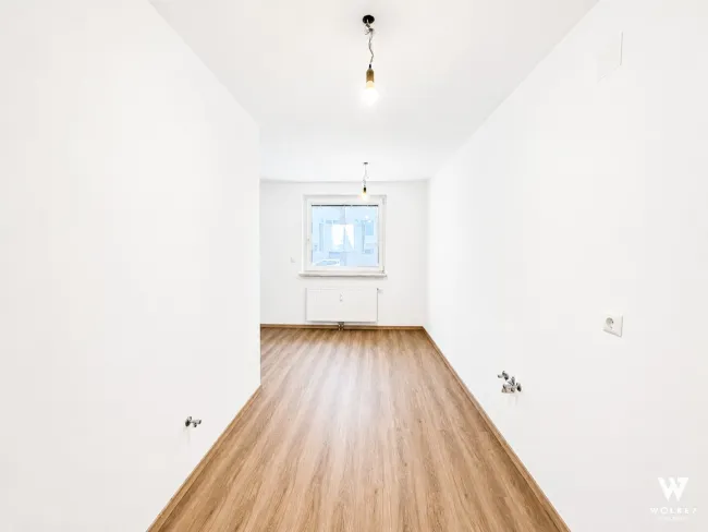 Erstbezug nach Sanierung – Moderne 3-Zimmer-Wohnung mit 73 m² Nähe Fultonstraße | Hoßplatz - Bild