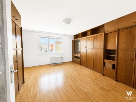 Helle 2-Zimmer-Wohnung nur wenige Schritte zur U6 Niederhofstraße – FREIER MIETZINS