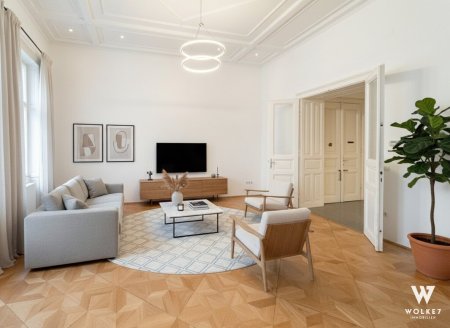 Wiener Altbaujuwel nahe Karlsplatz | 3 Zimmer, Terrasse & 3,80 m Raumhöhe
