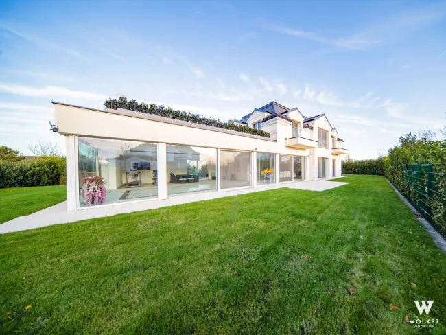 Exquisite Villa in der Wohnanlage Fontana – Luxus, Komfort und private Wellnessoase I Golfclub I Badesee I 28 Min. von Wien entfernt - Titelbild