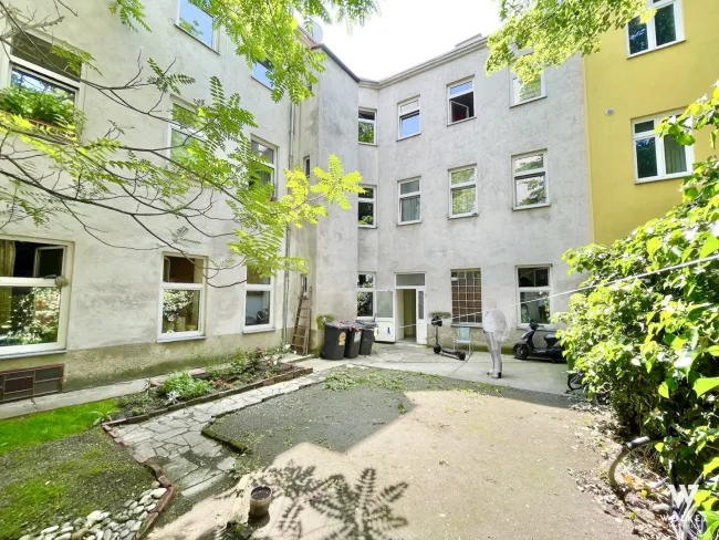 Eck-Zinshaus mit DG-Potential | Geblergasse nähe Elterleinplatz - Bild