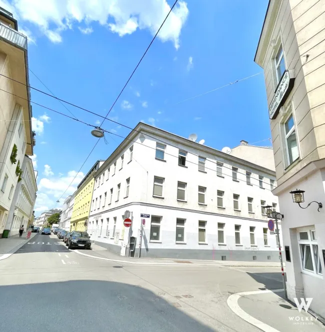 Eck-Zinshaus mit DG-Potential | Geblergasse nähe Elterleinplatz - Titelbild