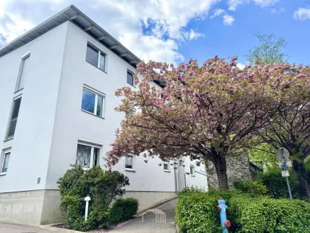???? WOHNEN MIT EIGENEM GRÜN: Moderne 2-Zimmer-Wohnung mit Tiefgarage in Wetzelsdorf