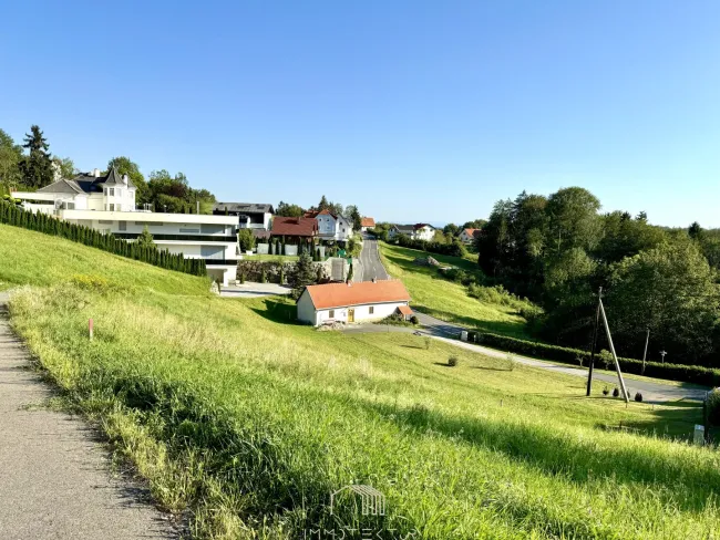 HOHE BAUDICHTE : Sonniges Baugrundstück nähe Schwarzl-Klinik - Bild