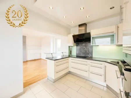 Moderne Maisonette-Wohnung mit 2 Terrassen in Wiener Neustadt