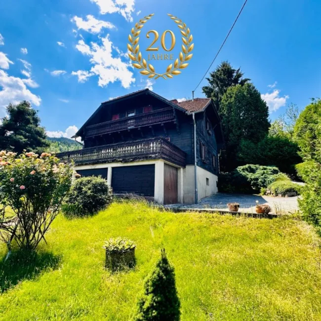 Landhaus mit großem Garten in ruhiger Lage - Bild