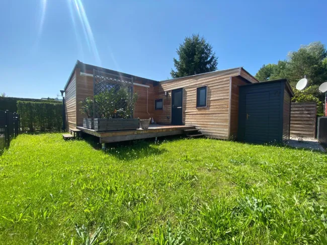 Entzückendes Ferienhaus am Römersee - Titelbild