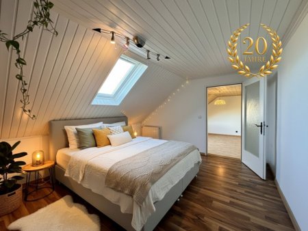 Willkommen in Ihrem neuen Zuhause! Diese charmante 67,61 m² große Wohnung bietet Ihnen vielseitige Nutzungsmöglichkeiten