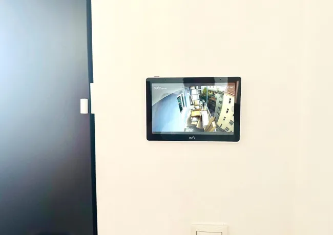 Display zur Videoüberwachung
