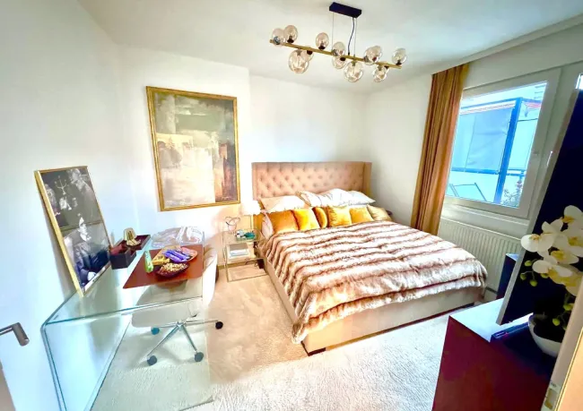 Schlafzimmer