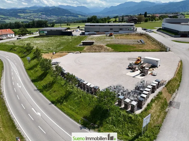 TOP Freifläche neben B138 im Industriegebiet "Strienzing" zwischen Kirchdorf-Kremsmünster - Bild