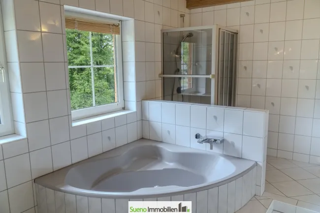 Badezimmer südseitig
