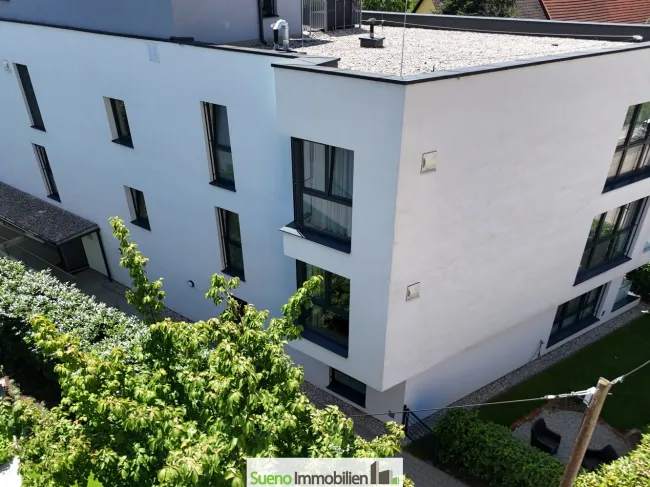 Drohnenbild Gebäude Rückseite
