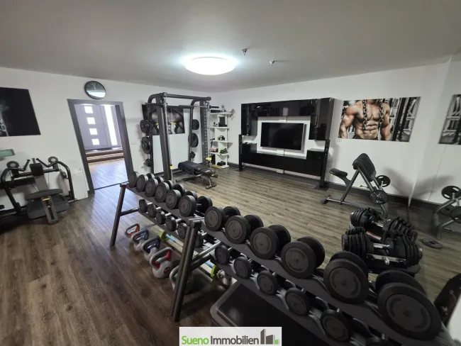 Sport-Studio mit modernsten Geräten