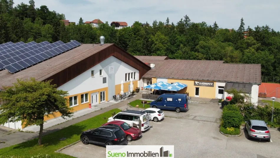 TOP Gastro-Lokal mit Tanzhalle in Mitte von Freizeit Zentrum - Titelbild