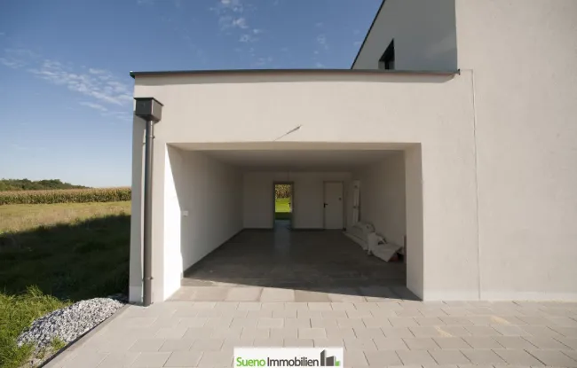 Letzte verfügbare Doppelhaus Einheit! TOP 2. Nähe Wels in Niederthalheim– stilvolles Doppelhaus mit Weitblick ins Grüne - Bild