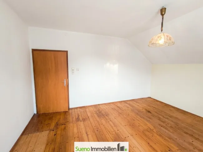 Schlafzimmer 1 OG