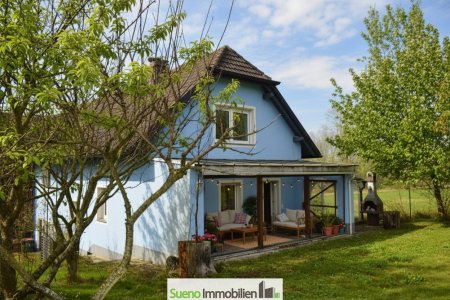 Toplage - Privatparadies im Grünen – Wohnhaus mit Garten in Kirchberg-Thening