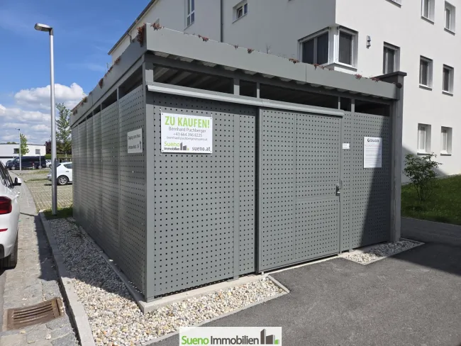 Gartenseite Hausfassade