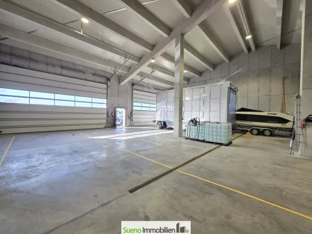 Moderne 500m² Industrie- oder Lager-Halle in 4551 Ried im Traunkreis zu vermieten