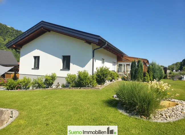 TRAUM-Bungalow mit Donaublick & Schlossblick in Wesenufer - Bild