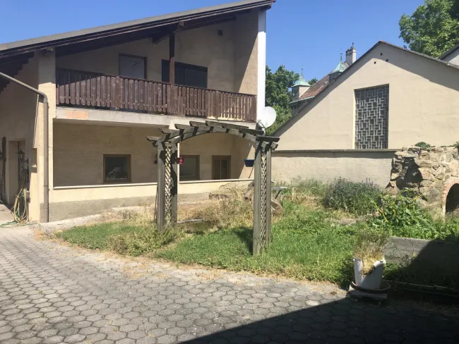 Einfamilienhaus in Bisamberg: 300m² Sanierungsprojekt für 395.000 €! - Bild