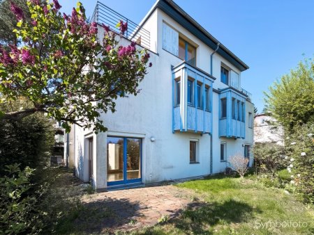 Exklusiver Stadtblick - Charmante Doppelhaushälfte mit individuellem Gestaltungspotenzial!