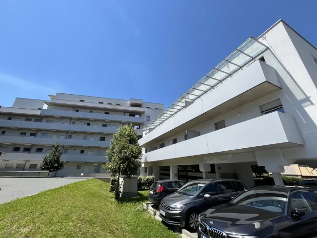 Helle 3-Zimmer-Wohnung mit Balkon in Graz - Titelbild