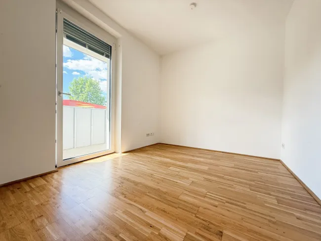 Stadtnah, charmant & clever geschnitten – 2-Zimmer-Wohntraum mit Südbalkon! - Bild