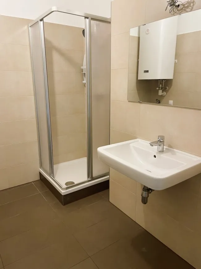 Moderne 2-Zimmer-Wohnung mit Balkon nahe dem Grazer Lendplatz - Bild