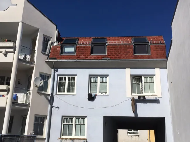 Zentrumsnahe 4 Zimmer Wohnung in Neunkirchen - nur 170.000,00 €! - Titelbild