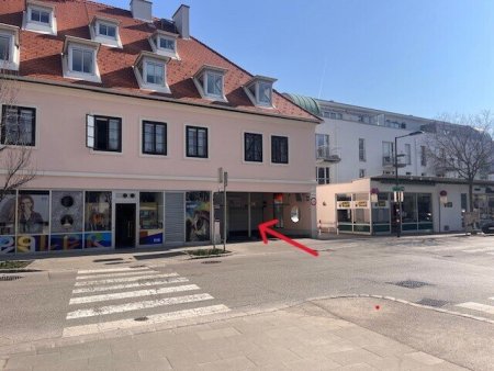 Stadtzentrum Baden - TIEFGARAGENPLATZ beim GRÜNEM MARKT – MIETE ab € 48 € mtl.!