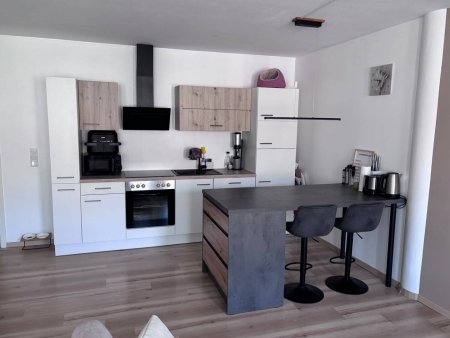 Einziehen und wohlfühlen – 3-Zimmer-Wohnung mit praktischer Ausstattung