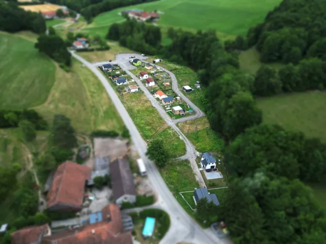 Kleingartenidylle! Es sind noch Gärten verfügbar! - Bild