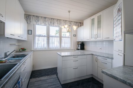 „Wohnen mit Platz & Komfort: geräumiges Reihenhaus am Steindl