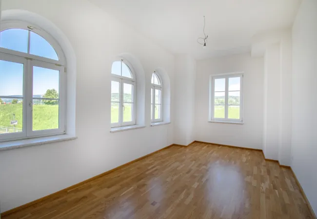 Seltene Gelegenheit | Großzügige 4-Zimmer-Wohnung mit Donaublick - Titelbild