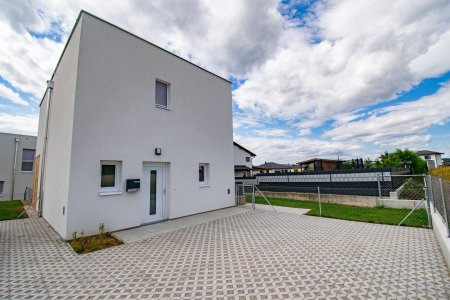 Klein ganz Groß; Moderne Doppelhaushälften - Schlüsselfertig inkl. Küche!