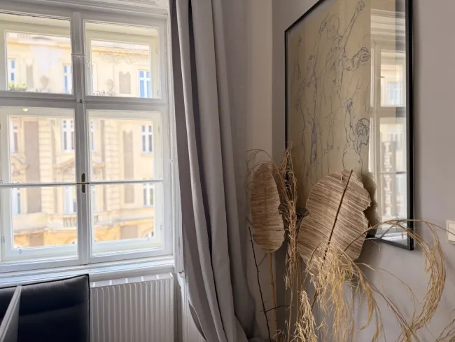 Altbau beim Rochusmarkt – 81 m² mit Wiener Herz - Bild