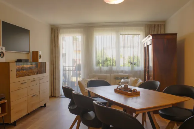 Helle Neubau-Eigentumswohnung mit TG Stellplatz in Mödling – modern, hochwertig und richtig gemütlich - Bild