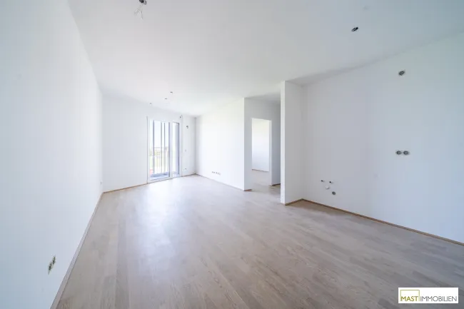 Unweit der Alten Donau und Donauzentrum - 2 Zimmer Wohnung mit 10 qm Balkon - Bild